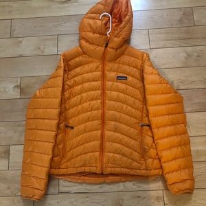 Patagonia hooded nano puff - M